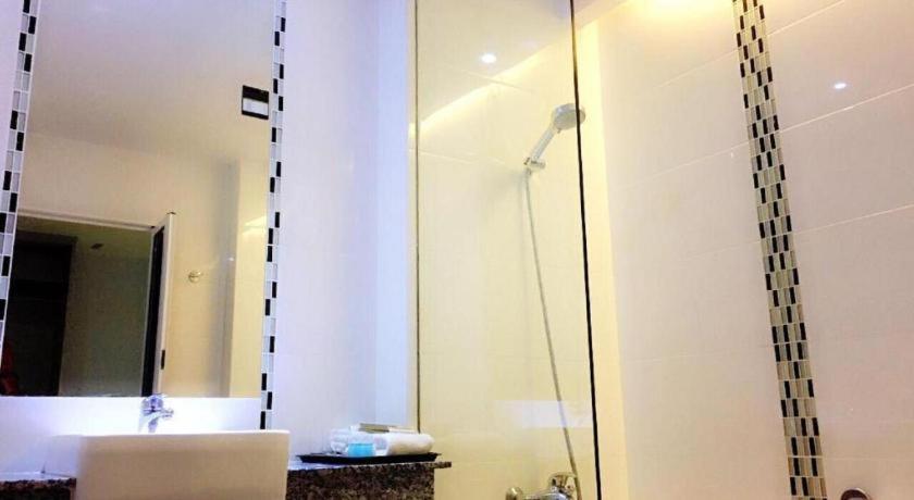 89 Hotel Batam ناغويا المظهر الخارجي الصورة